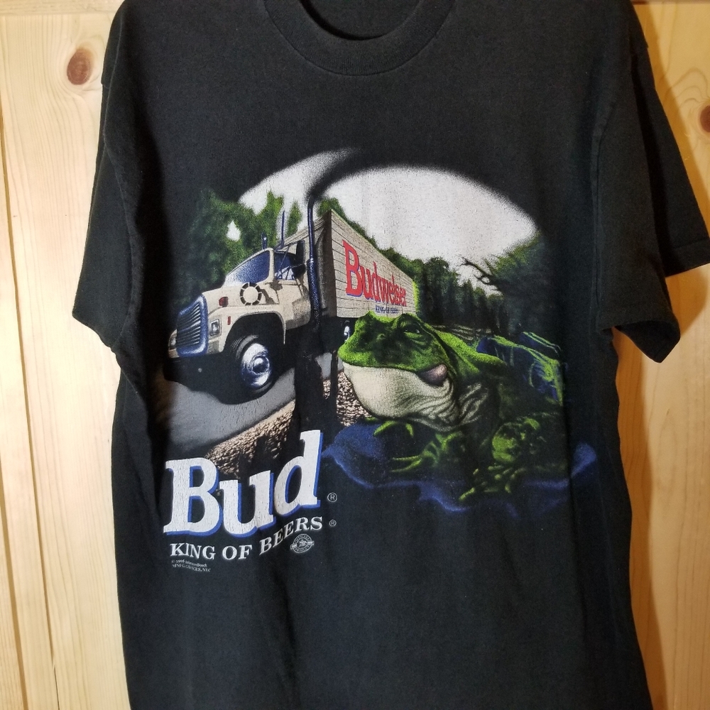Vintage Changes Budweiser 1995  Frog Graphic T-shirt